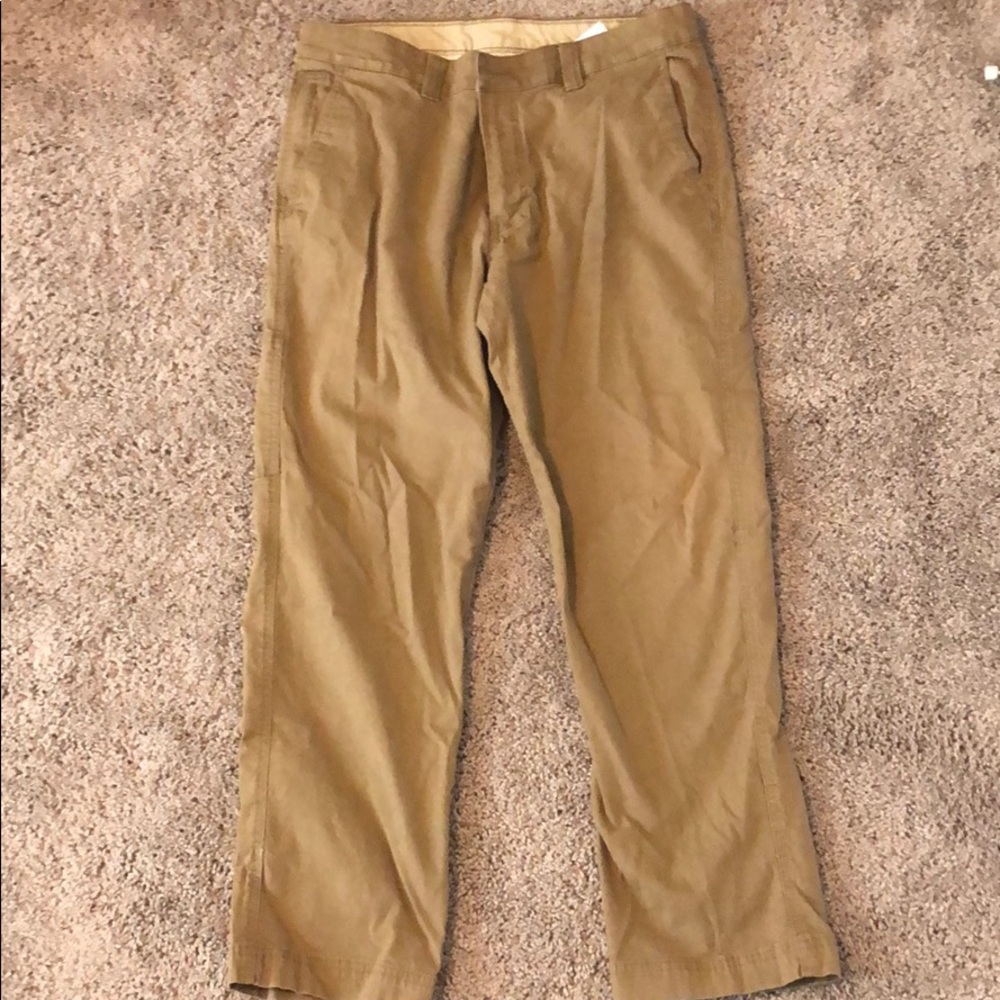 Columbia Khaki Pants 36x30